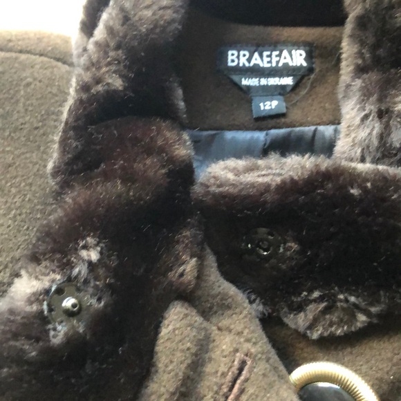 BRAEFAIR Brown Coat - Picture 3 of 8